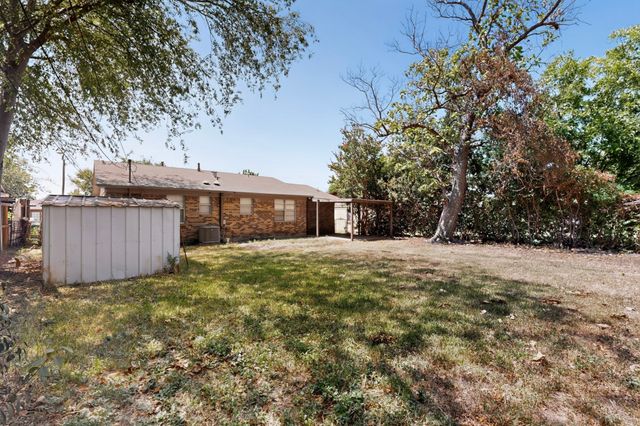 917 Miranda Drive, Mesquite, TX 75149
