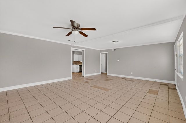 917 Miranda Drive, Mesquite, TX 75149