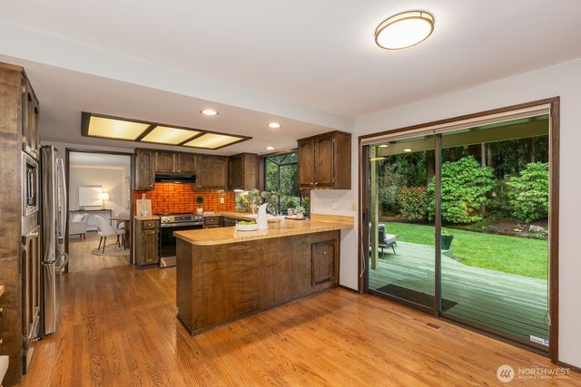 13715 51st Avenue W, Edmonds, WA 98026