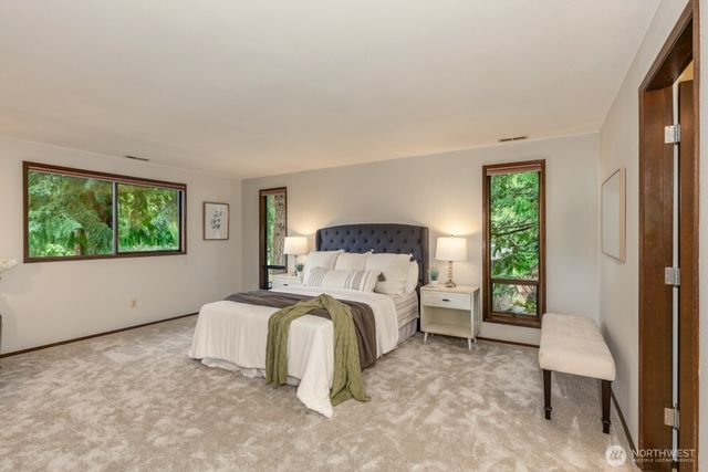 13715 51st Avenue W, Edmonds, WA 98026