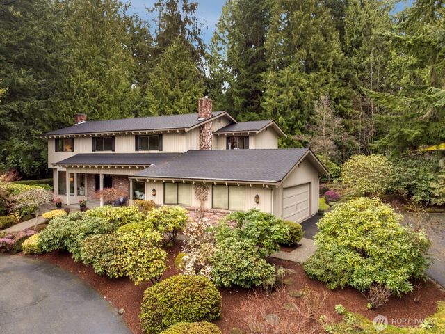 13715 51st Avenue W, Edmonds, WA 98026