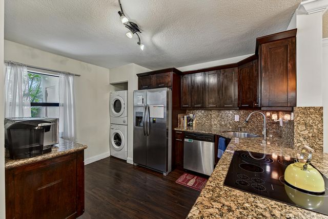 4413 NW 22nd Road 404, Coconut Creek, FL 33066