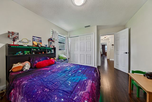 4413 NW 22nd Road 404, Coconut Creek, FL 33066