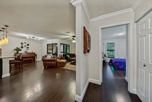 4413 NW 22nd Road 404, Coconut Creek, FL 33066