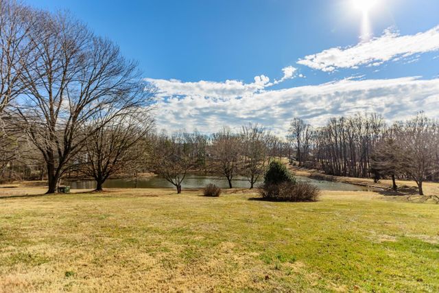 124 Walton Drive, Appomattox, VA 24522