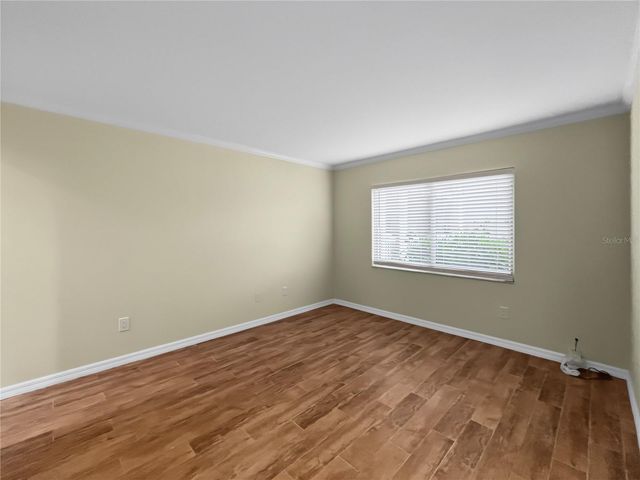 6470 HOLLYWOOD BOULEVARD 104, Sarasota, FL 34231