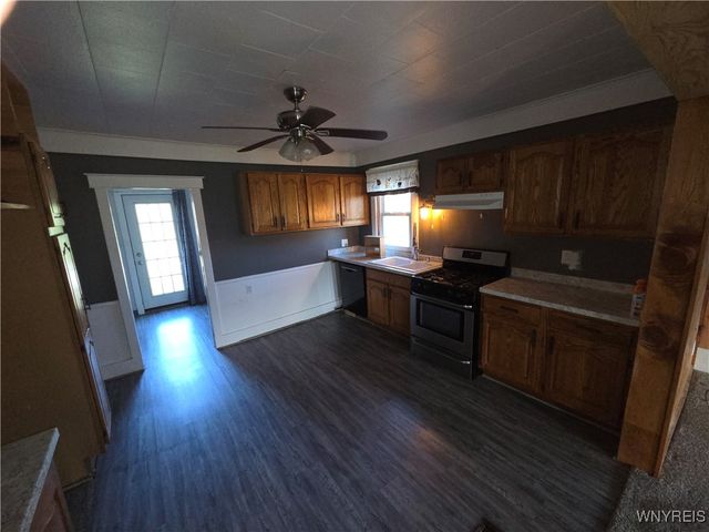 2535 Ridge Road, Lewiston, NY 14131