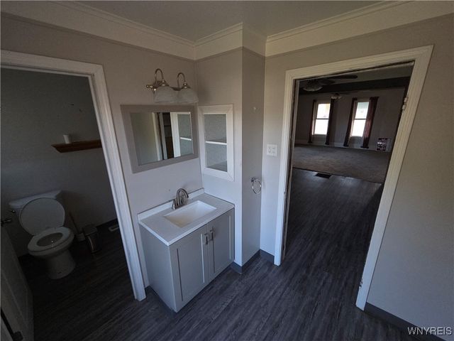 2535 Ridge Road, Lewiston, NY 14131