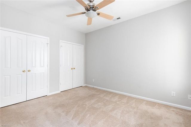 114 Lands End LN, Carrollton, VA 23314