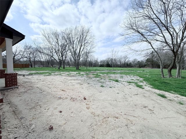 5288 County Road 2248, Greenville, TX 75402