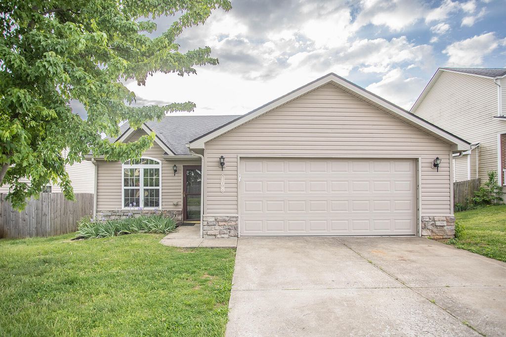 108 Dawning Court, Georgetown, KY 40324