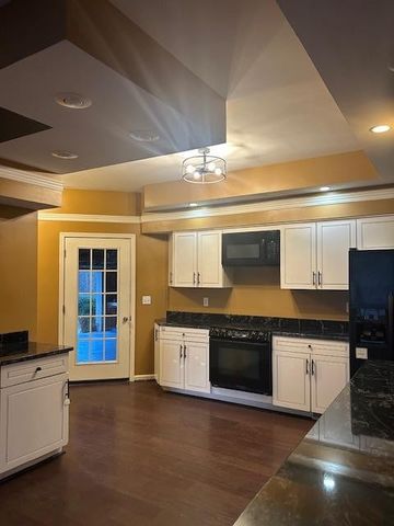 134 Coleman St, Big Sandy, TN 38221