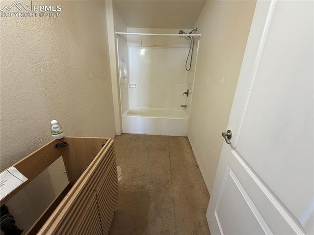 4379 Gray Fox Heights, Colorado Springs, CO 80922