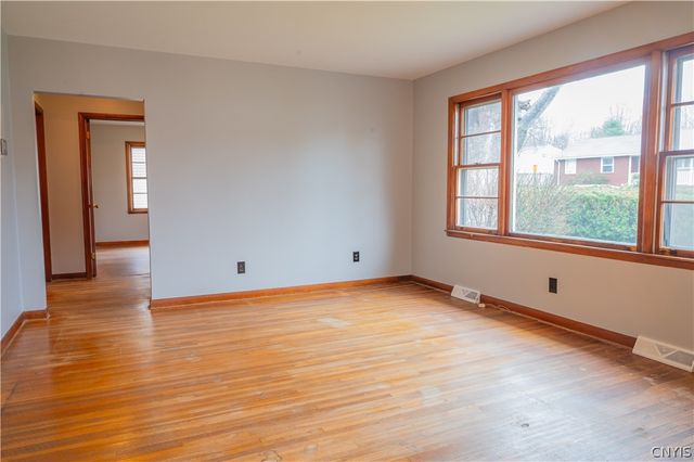 5685 Mapleton Drive, Schuyler, NY 13502