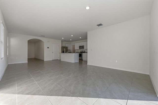 5764 HOLLINGWORTH TRAIL, Wesley Chapel, FL 33545