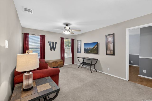 228 Spice Oak Ln, Cibolo, TX 78108