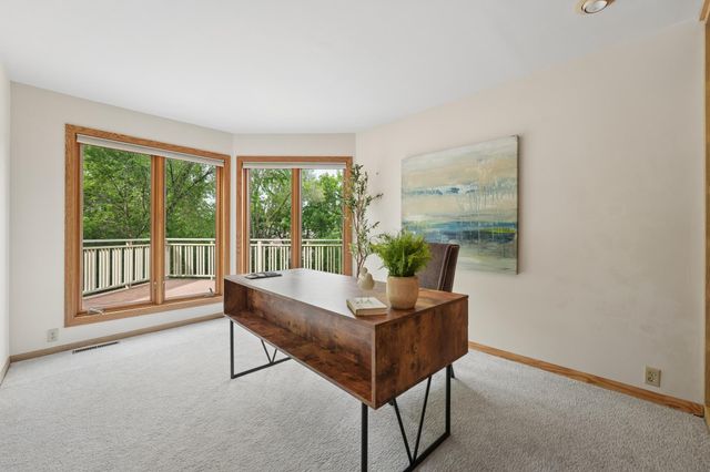 782 Evergreen Knolls, Mendota Heights, MN 55118
