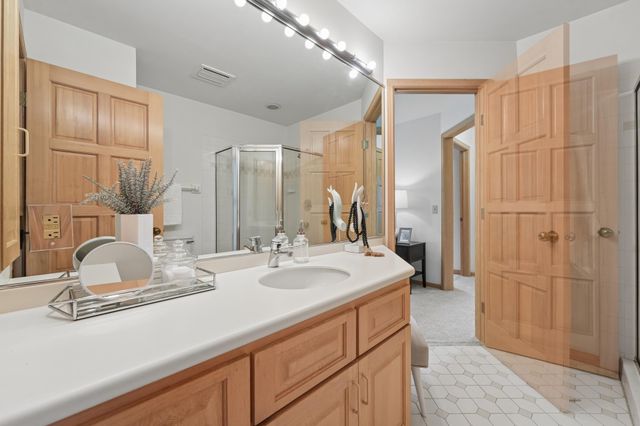 782 Evergreen Knolls, Mendota Heights, MN 55118