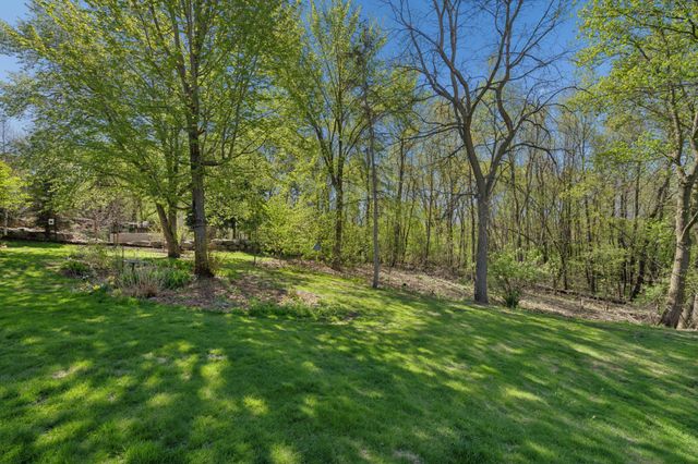 782 Evergreen Knolls, Mendota Heights, MN 55118
