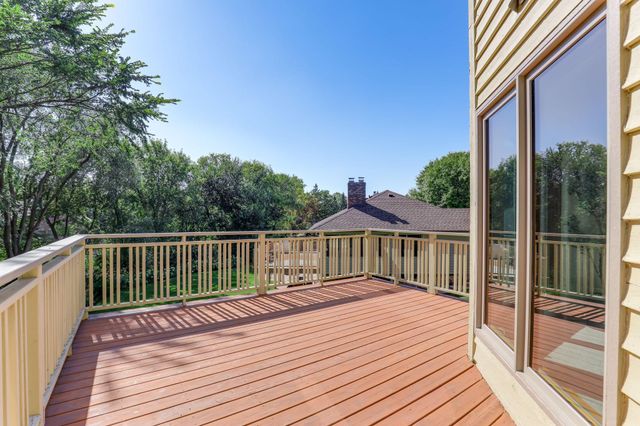 782 Evergreen Knolls, Mendota Heights, MN 55118