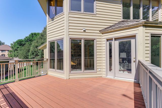 782 Evergreen Knolls, Mendota Heights, MN 55118
