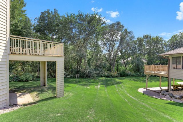 782 Evergreen Knolls, Mendota Heights, MN 55118