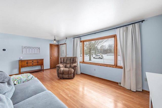 306 N 2ND STREET, Bonduel, WI 54107