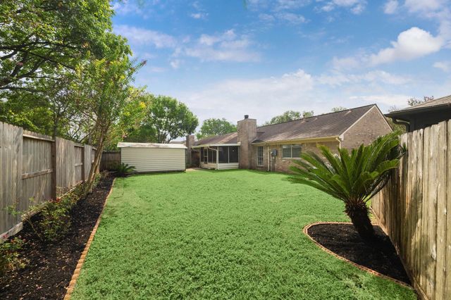 3923 Windmill Street, Sugar Land, TX 77479