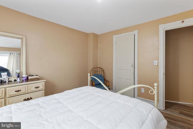 121 S BLANK ST, Allentown, PA 18102