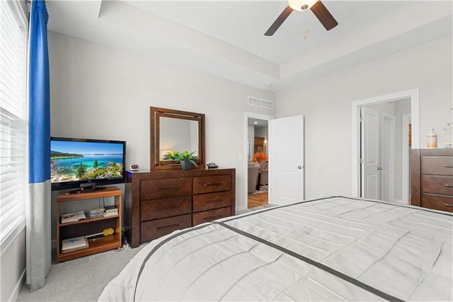 202 NW Joshua Drive, Lee's Summit, MO 64081
