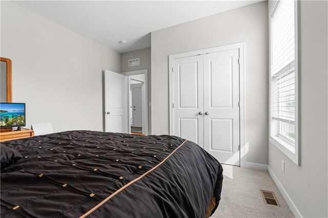 202 NW Joshua Drive, Lee's Summit, MO 64081