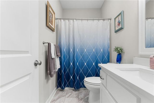 202 NW Joshua Drive, Lee's Summit, MO 64081