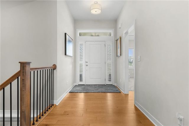 202 NW Joshua Drive, Lee's Summit, MO 64081