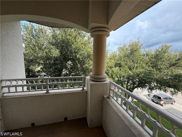 2909 Tuscan DR 303, Cape Coral, FL 33909