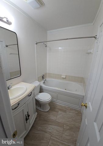 809 SAINT MICHAELS DR, Bowie, MD 20721