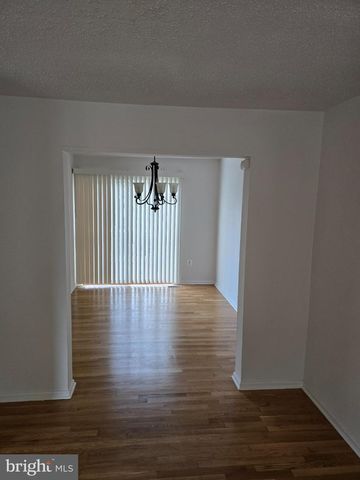 809 SAINT MICHAELS DR, Bowie, MD 20721