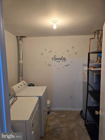 809 SAINT MICHAELS DR, Bowie, MD 20721