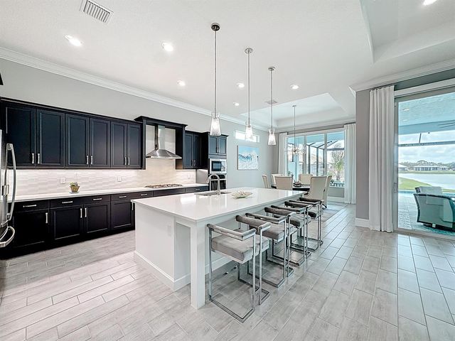 9155 SW Pinnacle Place, Port St. Lucie, FL 34987