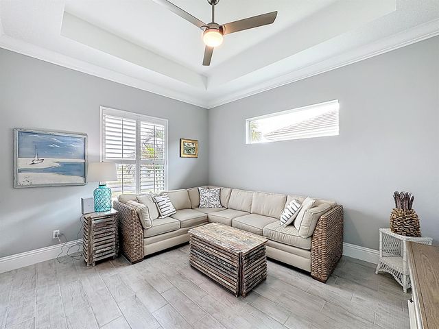 9155 SW Pinnacle Place, Port St. Lucie, FL 34987