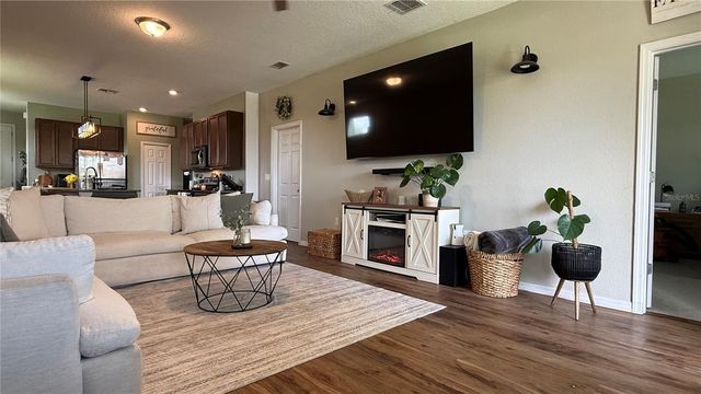 722 LADYFISH LN, New Smyrna Beach, FL 32168