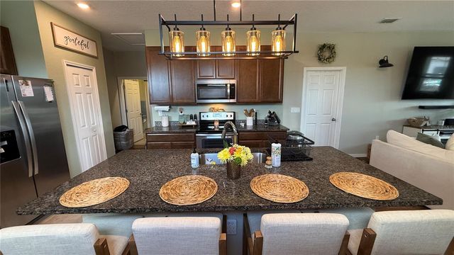 722 LADYFISH LN, New Smyrna Beach, FL 32168