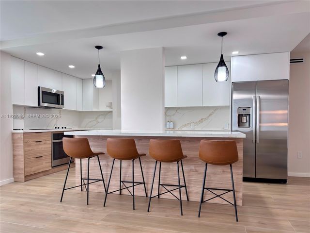 10230 Collins Ave 102, Bal Harbour, FL 33154