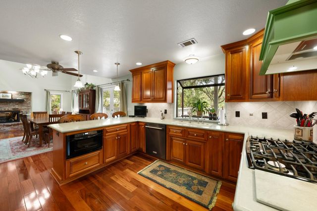 4140 Eastwood St, Fair Oaks, CA 95628