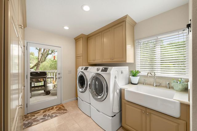 4140 Eastwood St, Fair Oaks, CA 95628