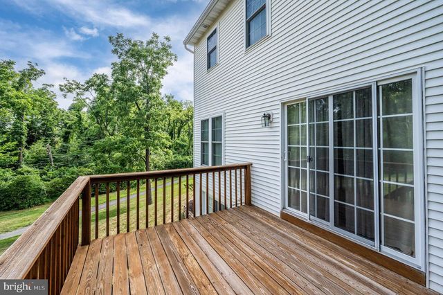 189 WALTON CT, Reading, PA 19606