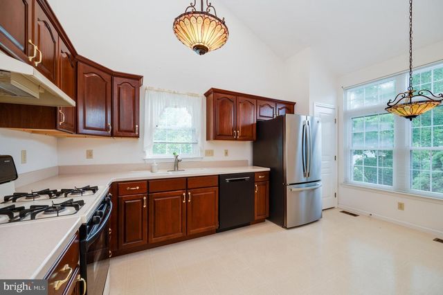 189 WALTON CT, Reading, PA 19606