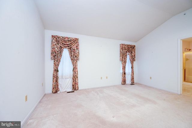 189 WALTON CT, Reading, PA 19606