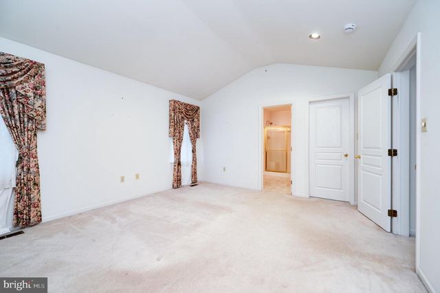 189 WALTON CT, Reading, PA 19606