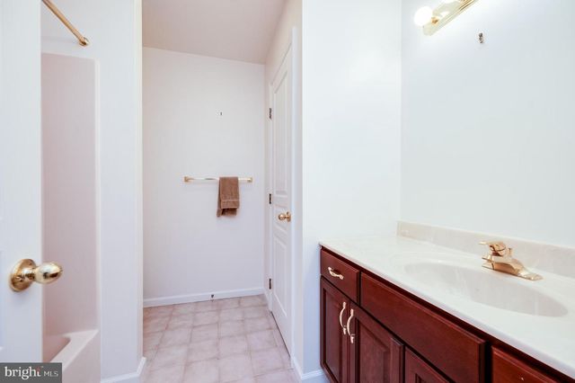 189 WALTON CT, Reading, PA 19606