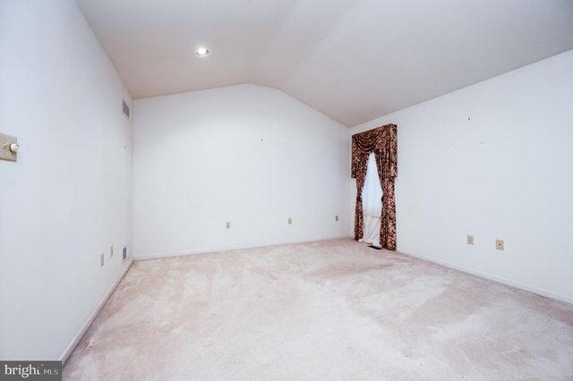 189 WALTON CT, Reading, PA 19606